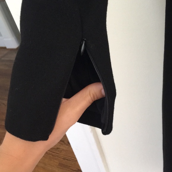 Dress - Picture 4 of 5